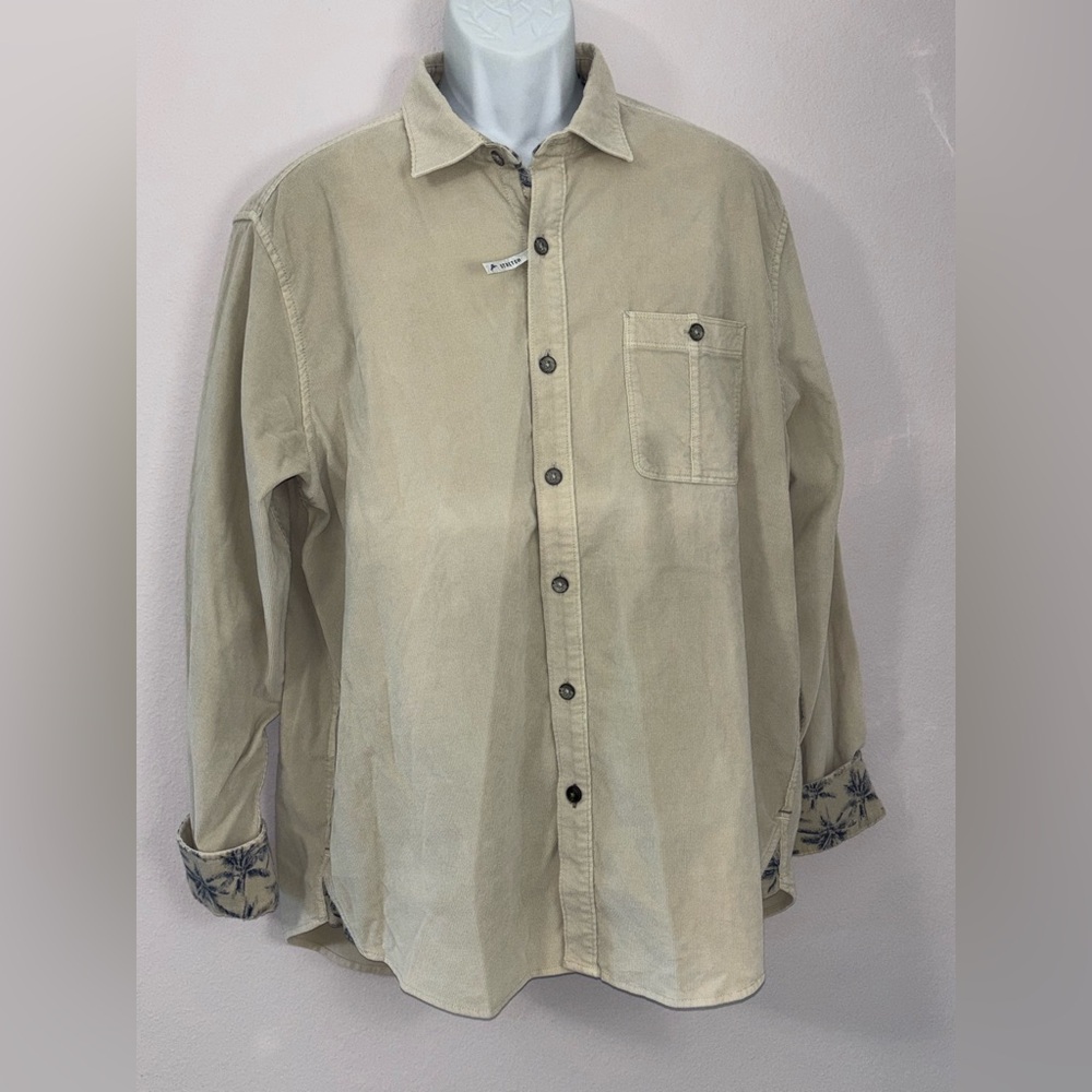 TOMMY BAHAMA Beige Coastal Corduroy Button Down Excellent Condition Size L